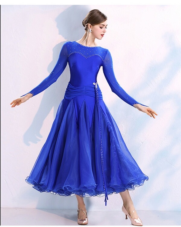 社交ダンス 衣装 豪華 ドレス 大きい裾 発表会 モダン刺繍競技着 練習着 演出 スタンダードワルツダンス デモ パーティー ダンスウエア ダンス発表会 団体 レッド ピンク ネイビー 紺色 社交ダンス 衣装 豪華 ドレス 大きい裾 発表会 モダン刺繍競技着 練習着 演出 スタンダードワルツダンス デモ パーティー ダンスウエア ダンス発表会 団体 レッド ピンク ネイビー 紺色