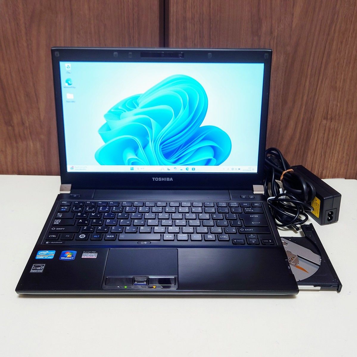 dynabook Corei7 メモリ8GB SSD128GB Windows11 DVD Office2024 Excel Word Webカメラ ノートパソコン 管理番号 T023 dynabook Corei7 メモリ8GB SSD128GB Windows11 DVD Office2024 Excel Word Webカメラ ノートパソコン 管理番号 T023