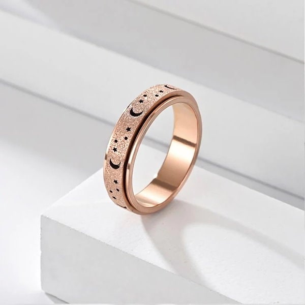 Qoo10] ストレス 解消 リング 5点セット フィ