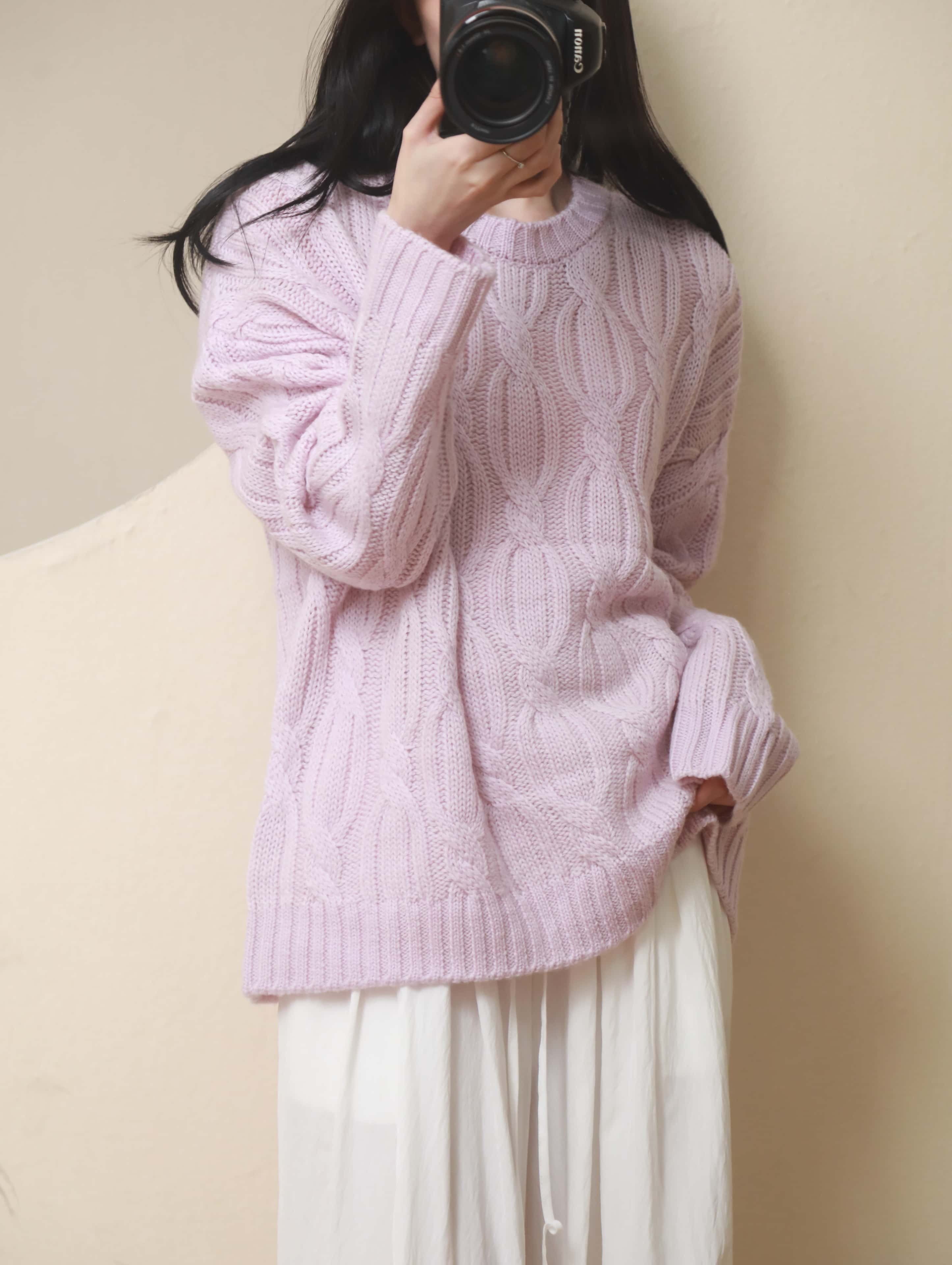 【2024新作】ケーブル編みニットセーター アイボリー ラベンダー ブラウン M L レディース 長袖 100%ウール ゆったりシルエット クルーネック 秋冬 暖かい 無地 カジュアル クラシカ 【2024新作】ケーブル編みニットセーター アイボリー ラベンダー ブラウン M L レディース 長袖 100%ウール ゆったりシルエット クルーネック 秋冬 暖かい 無地 カジュアル クラシカ