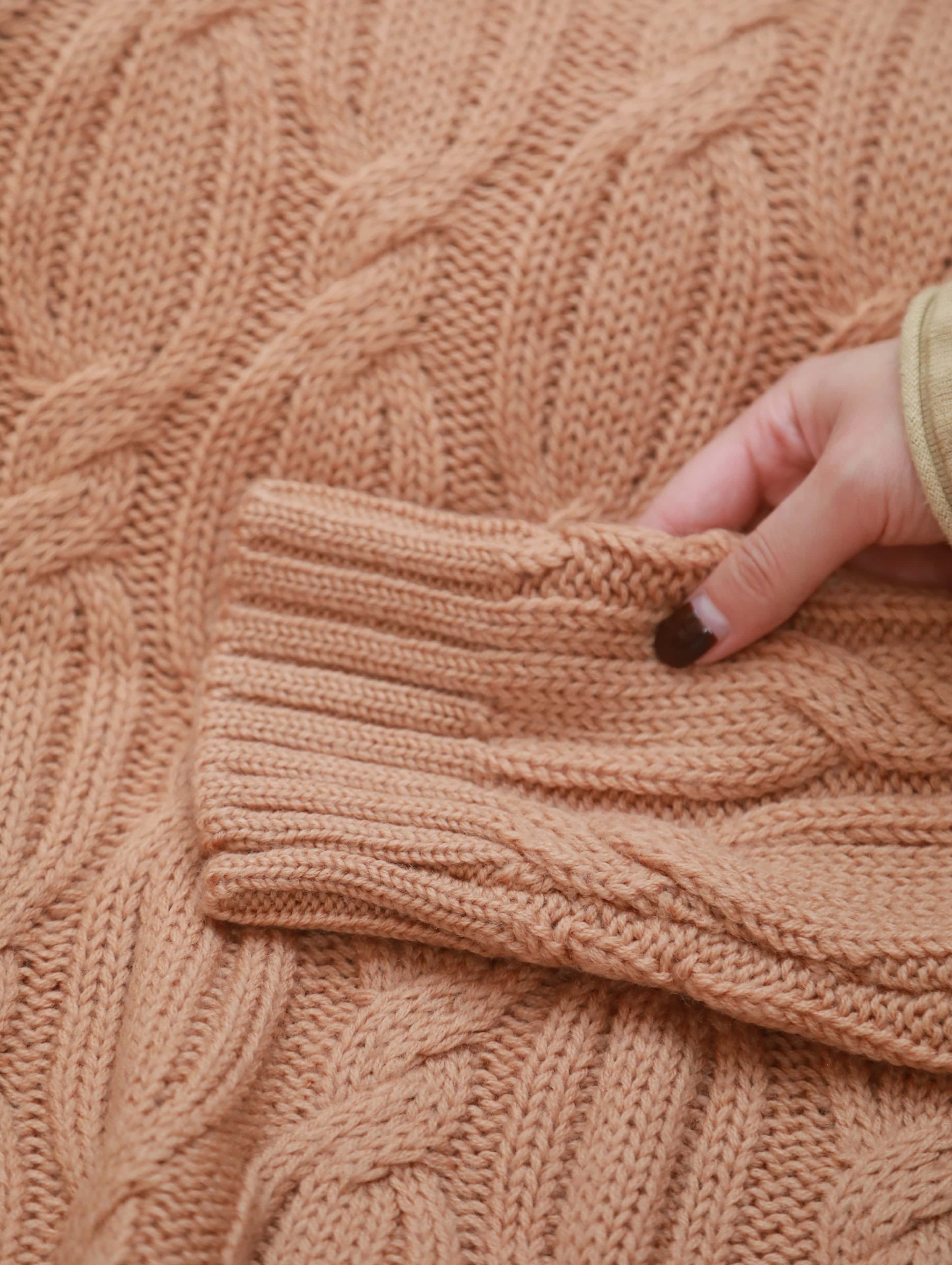 【2024新作】ケーブル編みニットセーター アイボリー ラベンダー ブラウン M L レディース 長袖 100%ウール ゆったりシルエット クルーネック 秋冬 暖かい 無地 カジュアル クラシカ 【2024新作】ケーブル編みニットセーター アイボリー ラベンダー ブラウン M L レディース 長袖 100%ウール ゆったりシルエット クルーネック 秋冬 暖かい 無地 カジュアル クラシカ