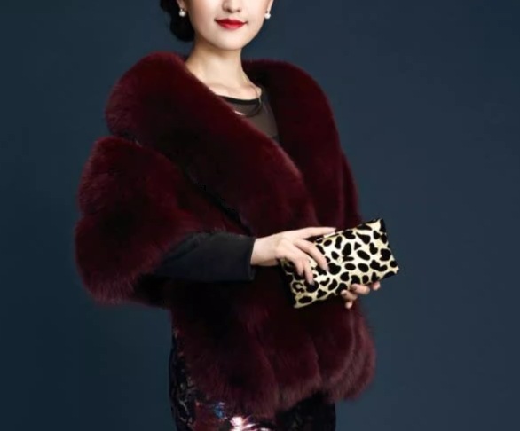 ファッション小物 ケープ レディース ショール ファー 厚手 毛皮 かわいい 大人可愛い きれいめ 上品 おしゃれ かっこいい こなれ感 個性的 クール エレガント 存在感 ラグジュアリー 豪華 ファッション小物 ケープ レディース ショール ファー 厚手 毛皮 かわいい 大人可愛い きれいめ 上品 おしゃれ かっこいい こなれ感 個性的 クール エレガント 存在感 ラグジュアリー 豪華