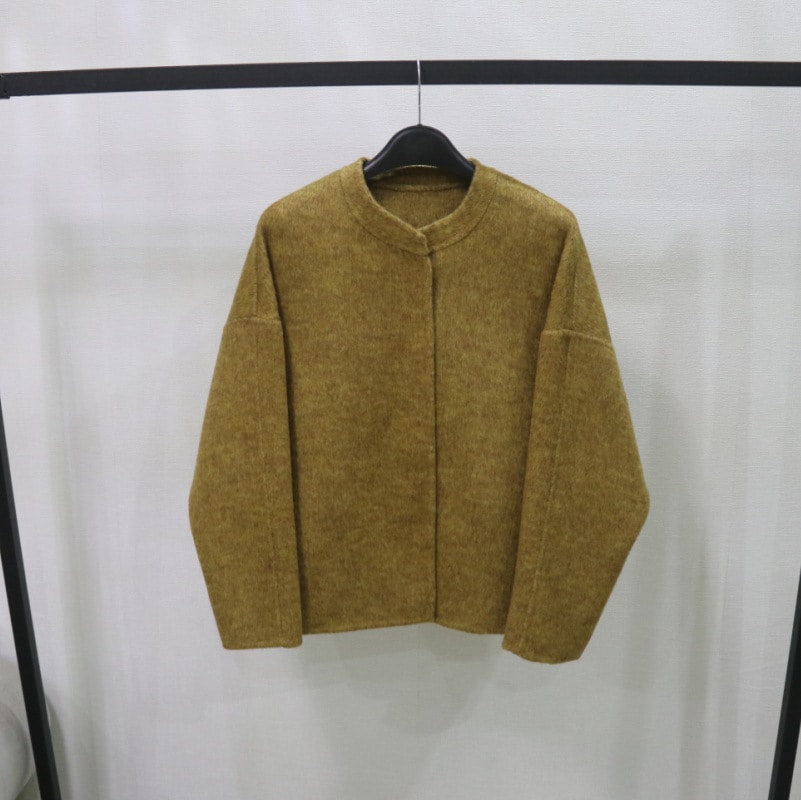 新しいシルエットの厚いウールコートの両面毛ですね短いウールコートの女性は冬です