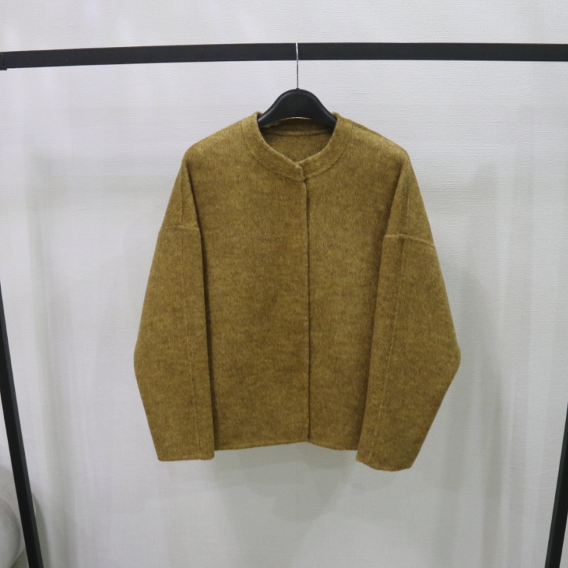新しいシルエットの厚いウールコートの両面毛ですね短いウールコートの女性は冬です