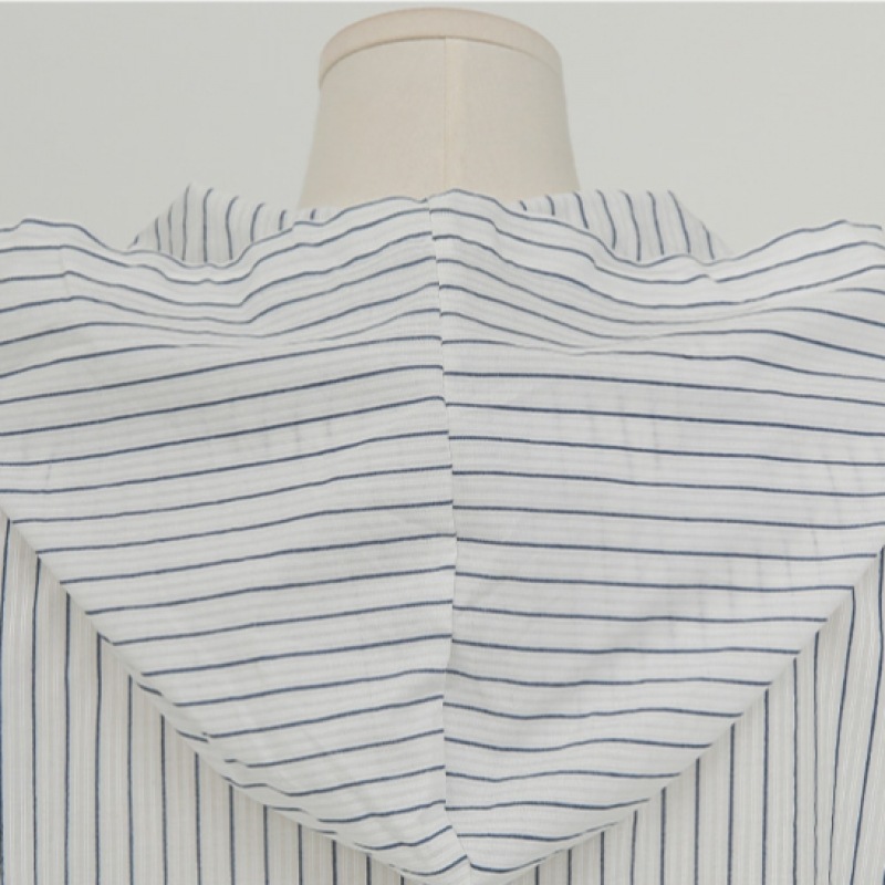 クリック&ファニー キャットストライプ ストリングフードシャツ モデル名 クリック&ファニー キャットストライプ ストリングフードシャツ モデル名