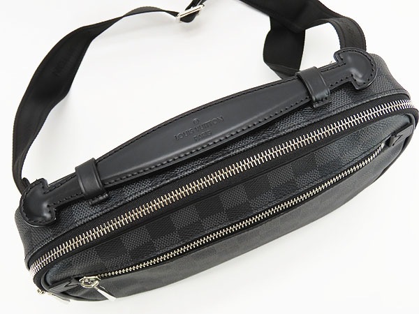 ほぼ新品ルイヴィトンダミエグラフィットアンブレールボディバッグウエストバッグバムバッグベルトバッグブラック