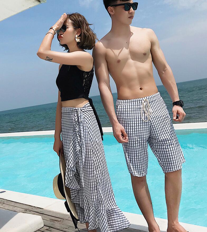 【送料無料】水着 男女セット 4点セット ペア水着 カップル水着 お揃い レディース メンズ セット水着 ペアルック 体型カバー セパレート水着 ショートパンツ パレオ風スカート タンキニ みずぎ ビ 【送料無料】水着 男女セット 4点セット ペア水着 カップル水着 お揃い レディース メンズ セット水着 ペアルック 体型カバー セパレート水着 ショートパンツ パレオ風スカート タンキニ みずぎ ビ