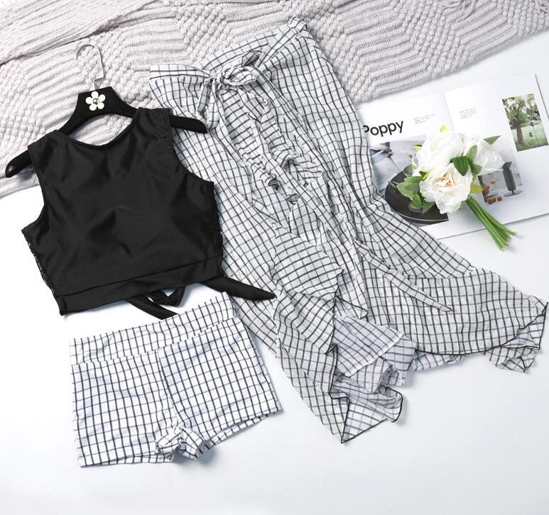 【送料無料】水着 男女セット 4点セット ペア水着 カップル水着 お揃い レディース メンズ セット水着 ペアルック 体型カバー セパレート水着 ショートパンツ パレオ風スカート タンキニ みずぎ ビ 【送料無料】水着 男女セット 4点セット ペア水着 カップル水着 お揃い レディース メンズ セット水着 ペアルック 体型カバー セパレート水着 ショートパンツ パレオ風スカート タンキニ みずぎ ビ