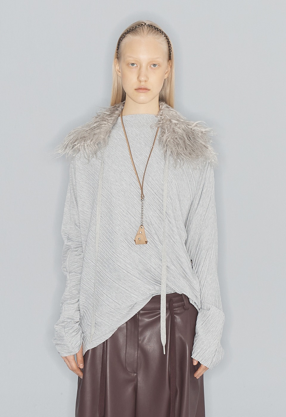 OPEN Yy】 SNAP HOOK KEYRING NECKLACE : BEIGE