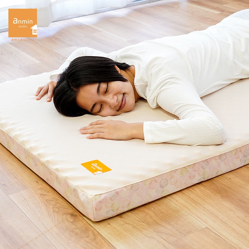 シリーズ累計70000台以上出荷！ 西川 点で支える 健康敷きふとん ダブル 専用シーツ付 日本製 厚み9cm 200ニュートン[旧190ニュートン] 大型便 TBK-90D