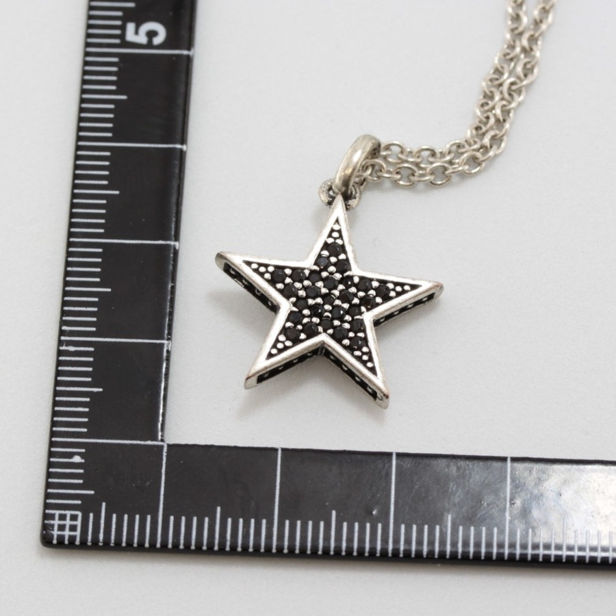 【再入荷なし 即納】Roen BLACK ロエン ブラック スター ペンダント ネックレス RO-602 シルバーカラー 【再入荷なし 即納】Roen BLACK ロエン ブラック スター ペンダント ネックレス RO-602 シルバーカラー