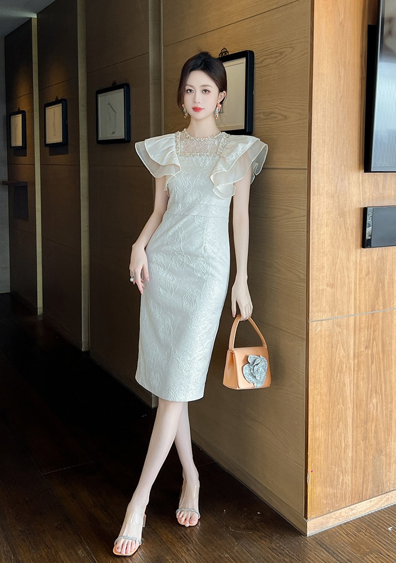 【JY.上品】 2024夏新品 フリル ダイヤモンド飾り ワンピース タイト ドレス パーティー キャバ 大人 同窓会 披露宴 卒業式 結婚式 演奏会 ウェディング 二次会 メガ割