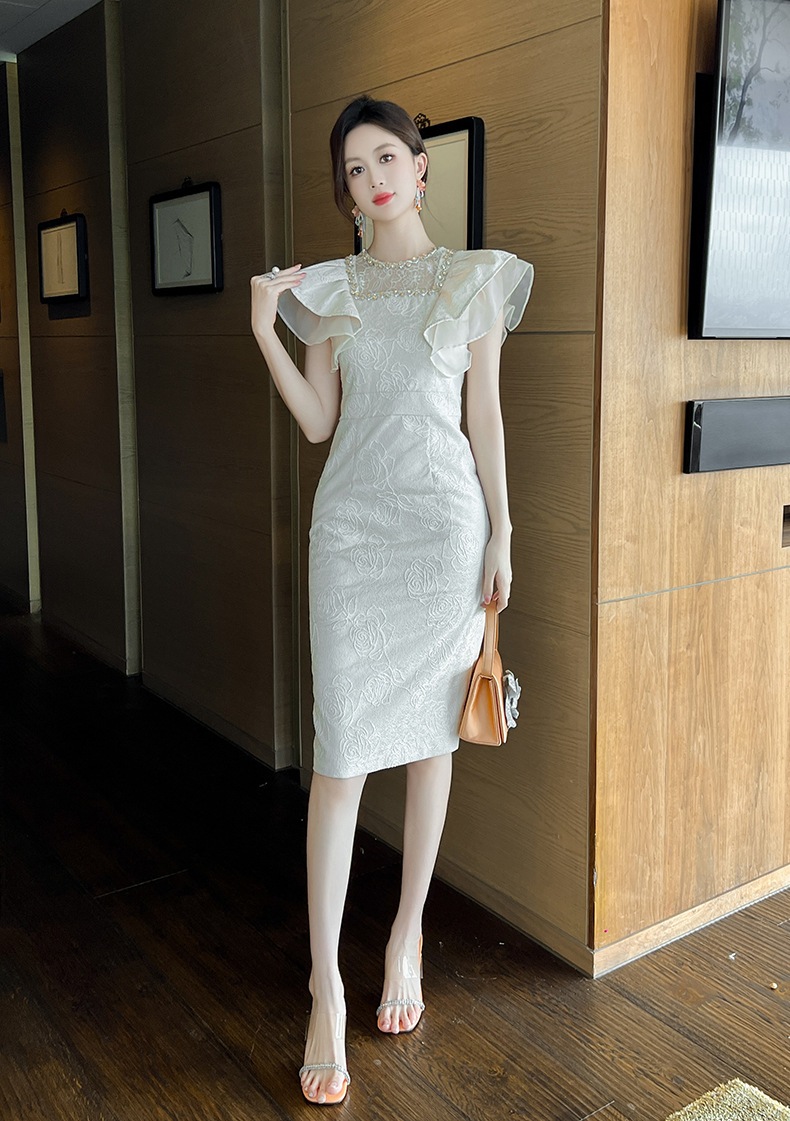 【JY.上品】 2024夏新品 フリル ダイヤモンド飾り ワンピース タイト ドレス パーティー キャバ 大人 同窓会 披露宴 卒業式 結婚式 演奏会 ウェディング 二次会 メガ割