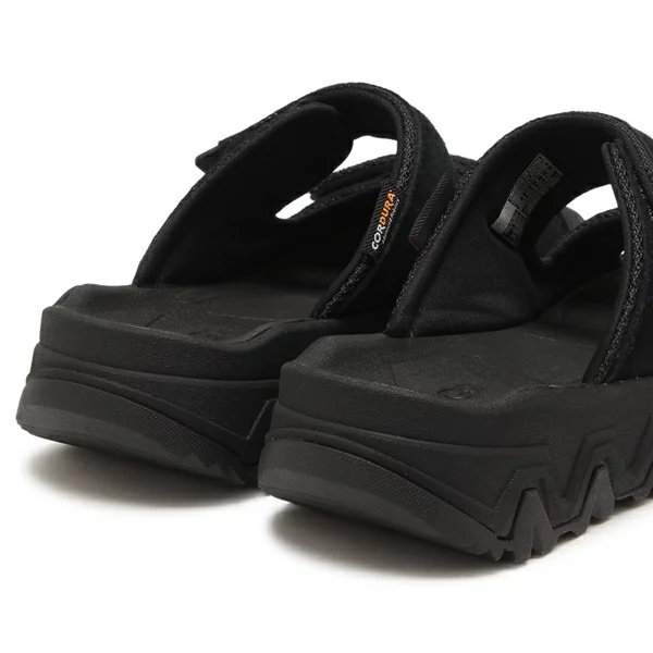【UGG】クロスストラップ スライドサンダル 黒 UGG（アグ）の「UGG/アグ ケリ クロスストラップスライド