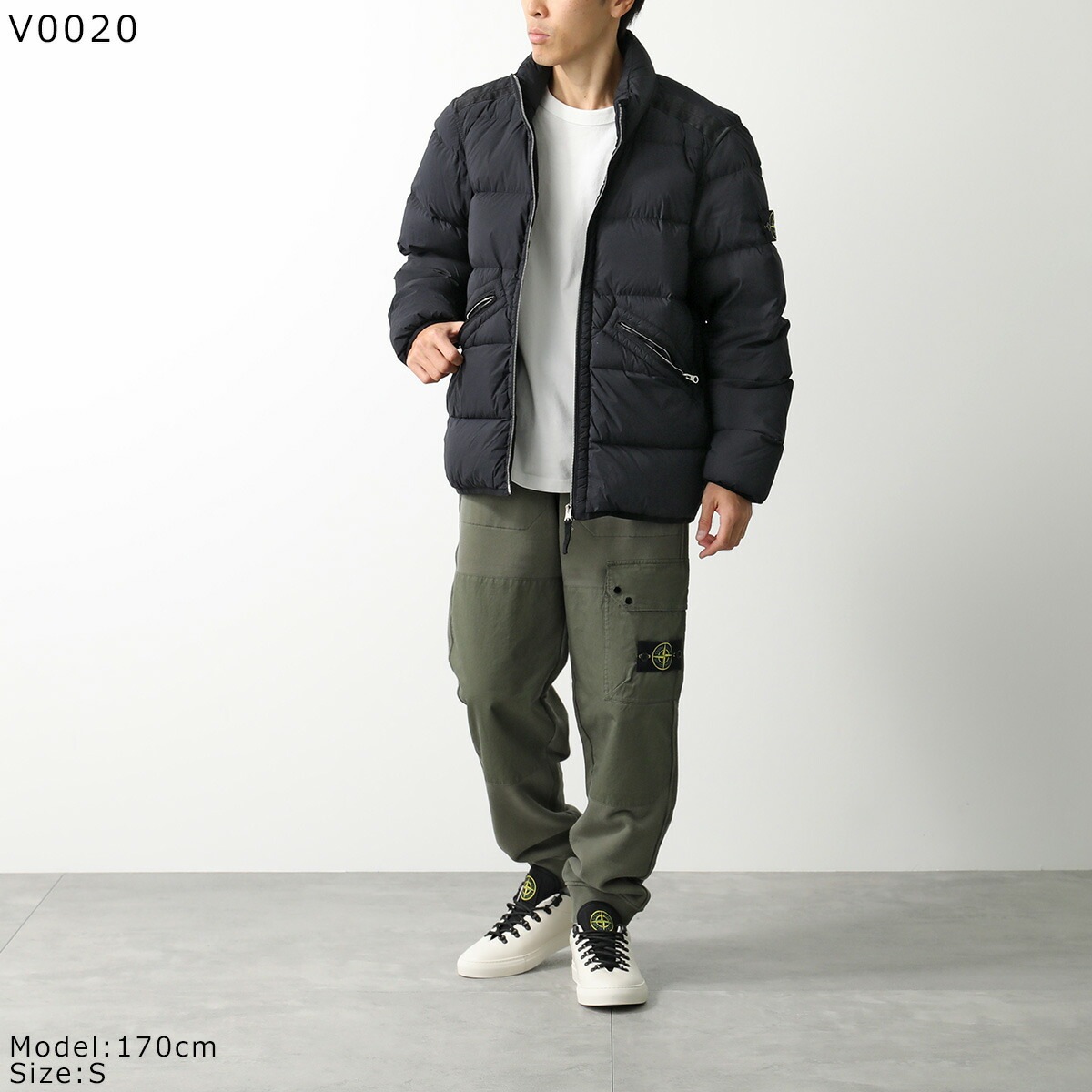 STONE ISLAND ストーンアイランド ダウンジャケット SEAMLESS TUNNEL NYLON DOWN 811543028 メンズ ナイロン スタンドカラー 撥水