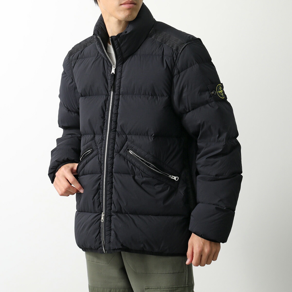 STONE ISLAND ストーンアイランド ダウンジャケット SEAMLESS TUNNEL NYLON DOWN 811543028 メンズ ナイロン スタンドカラー 撥水
