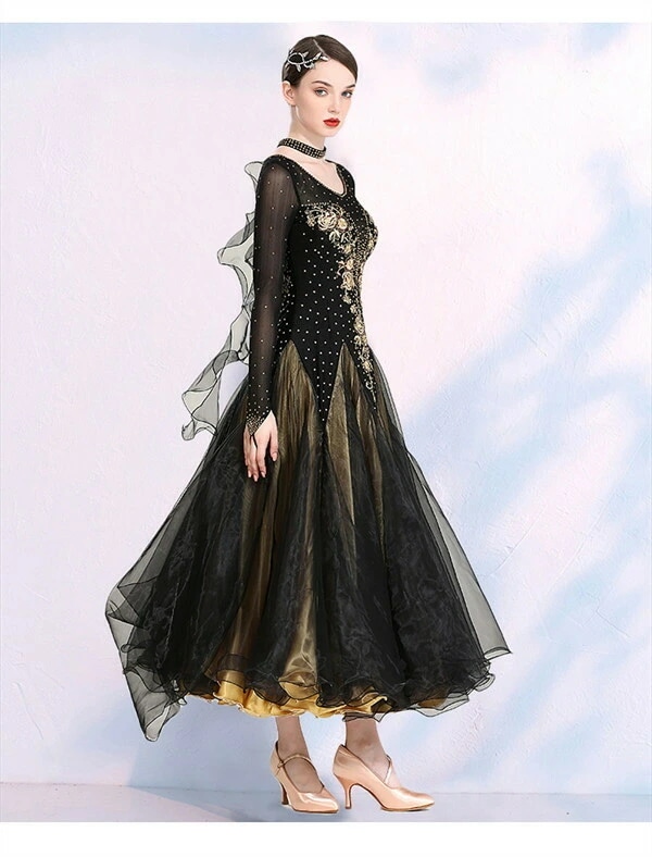 社交ダンス ワンピース モダンドレス 黒 大きいサイズ 長袖 社交ダンスドレス 社交ダンス衣装 ダンス発表会 大きい裾 スタンダードドレス 競技着 練習着 演出用 ワルツダンス ダンス衣装 ダンスパ