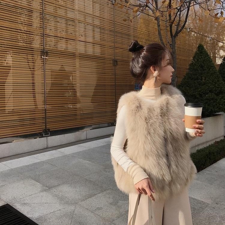 シャギーベスト ファーベスト 黒 ベージュ ベージュ シャギートップス ファートップス ファー エコファー ベスト ジレ 韓国 レディース オルチャン トップス アウター 大人可愛い きれいめ シャギーベスト ファーベスト 黒 ベージュ ベージュ シャギートップス ファートップス ファー エコファー ベスト ジレ 韓国 レディース オルチャン トップス アウター 大人可愛い きれいめ