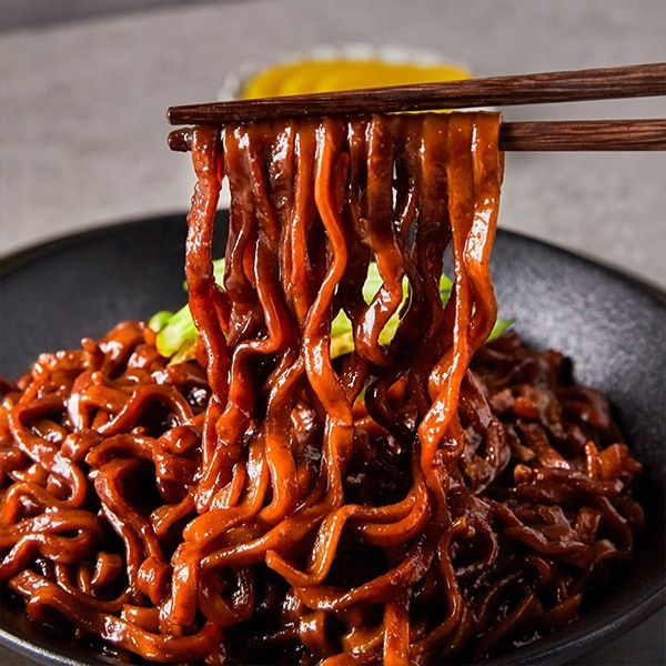 [農心] チャ王 / BOX(134g32個入り)　ジャジャンー麺 チャワン ジャジャン 箱売り