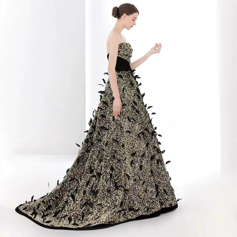 女性ブラックドレス2025バンケット気質ストラップブルーストホストロングテールスカートワンピースドレスドレス 女性ブラックドレス2025バンケット気質ストラップブルーストホストロングテールスカートワンピースドレスドレス