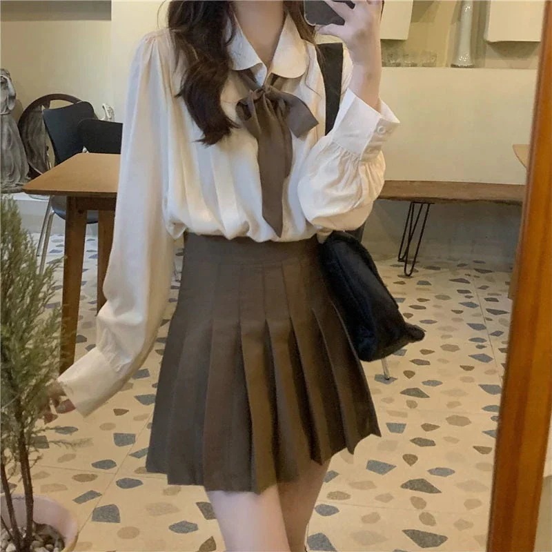 【急速出荷!】新作体育女子高生二点セット制服韓国ファッションミニスカートセーラー服 コスム 【急速出荷!】新作体育女子高生二点セット制服韓国ファッションミニスカートセーラー服 コスム