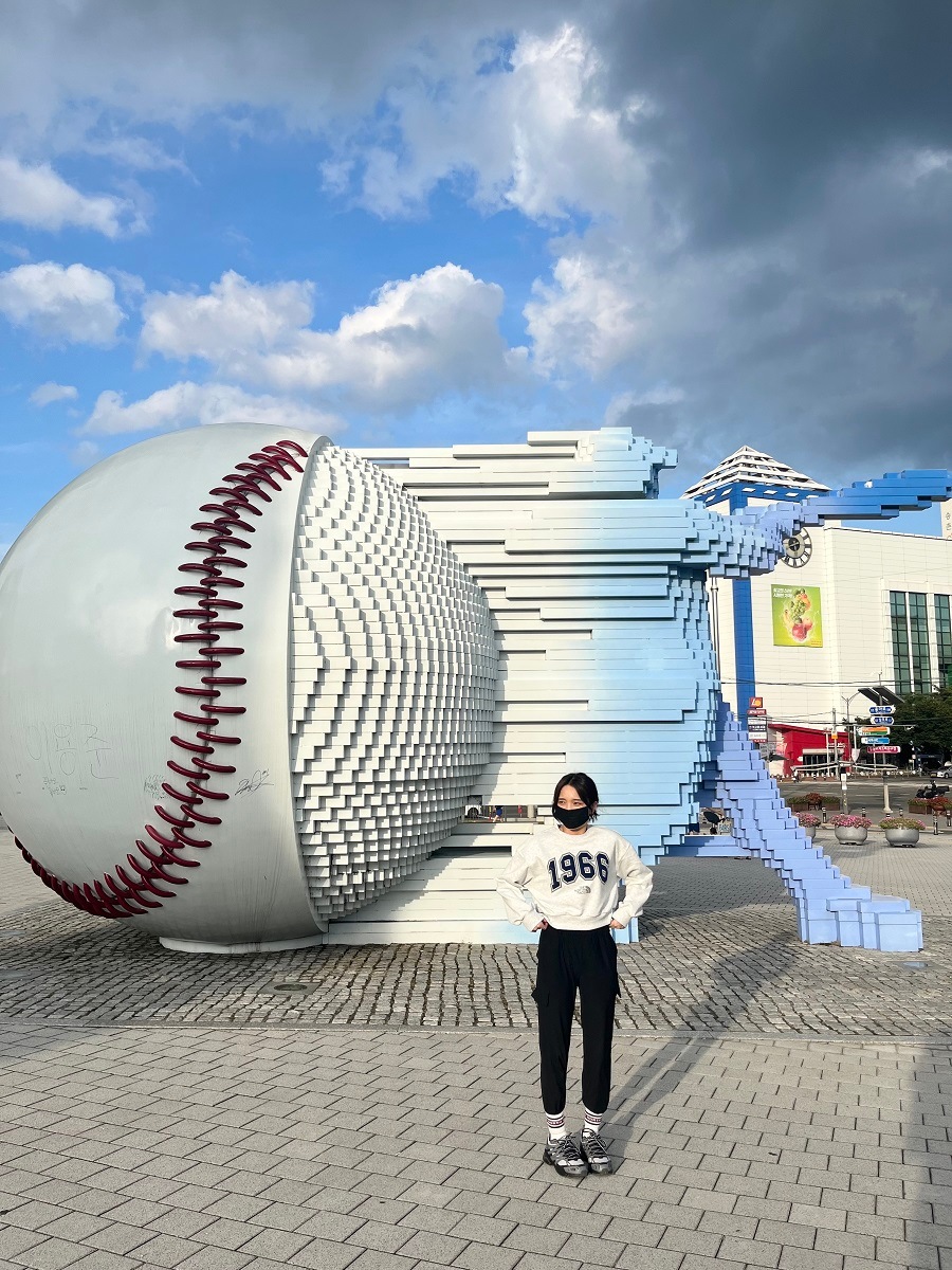 1966 LOGO SWEATSHIRTS 4色 新商品 男女共用 韓国人気 カップルアイテム 肝節期 韓国ファッション ストリートファッション 女性服 冬のファッション