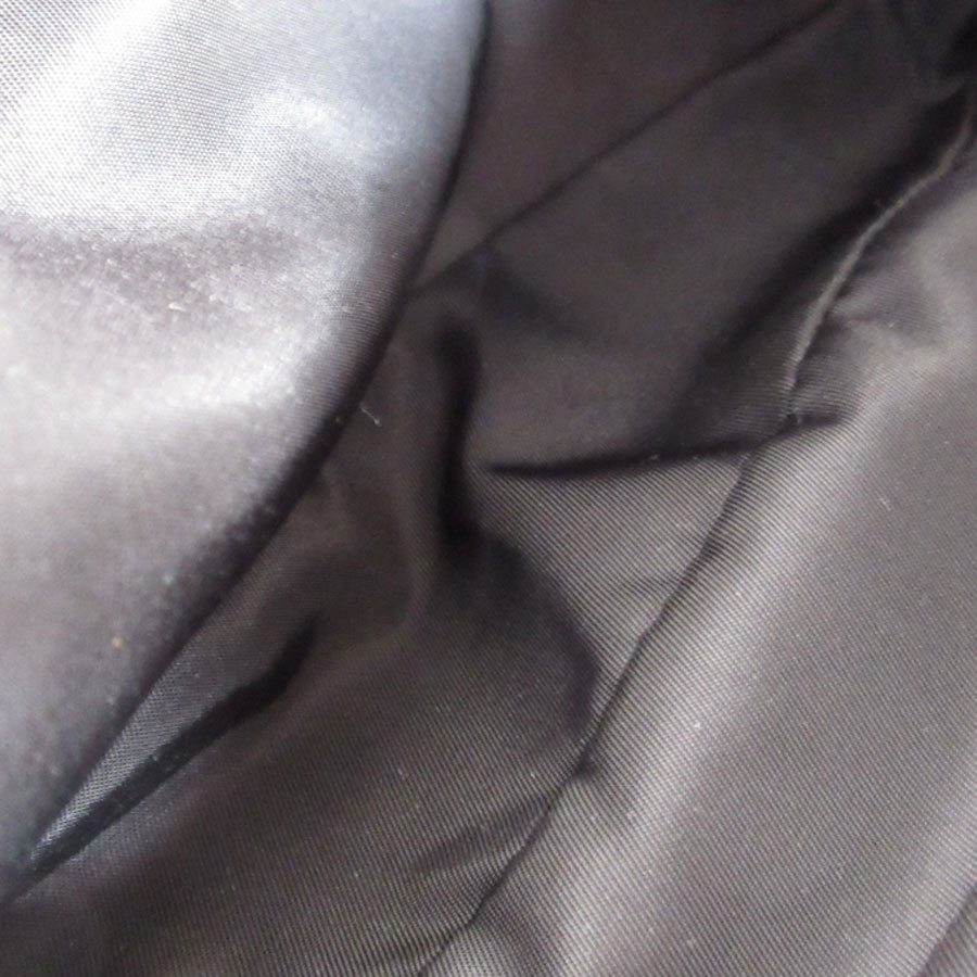 プラダ PRADA ボディバッグ ナイロン ブラック シルバー メンズ s0423f プラダ PRADA ボディバッグ ナイロン ブラック シルバー メンズ s0423f