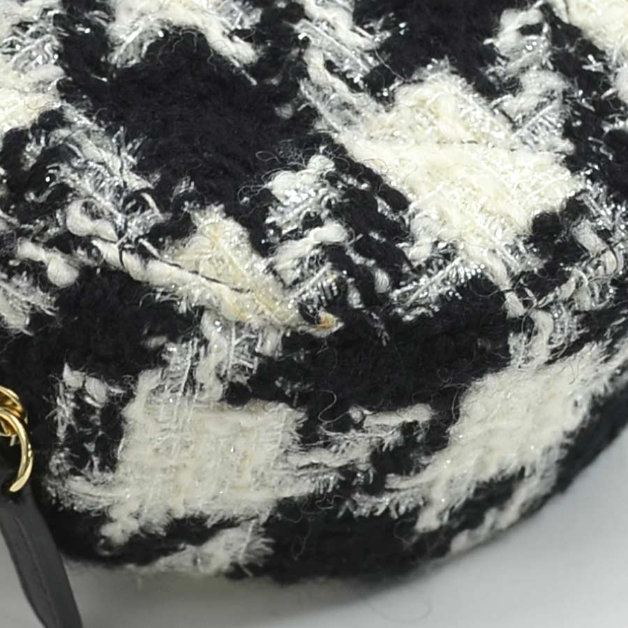 斜め掛けショルダーバッグ ココマーク ツイード/レザー/メタル ホワイト/ブラック/ゴールド/シルバー レディース e57437a pattayablatt.com