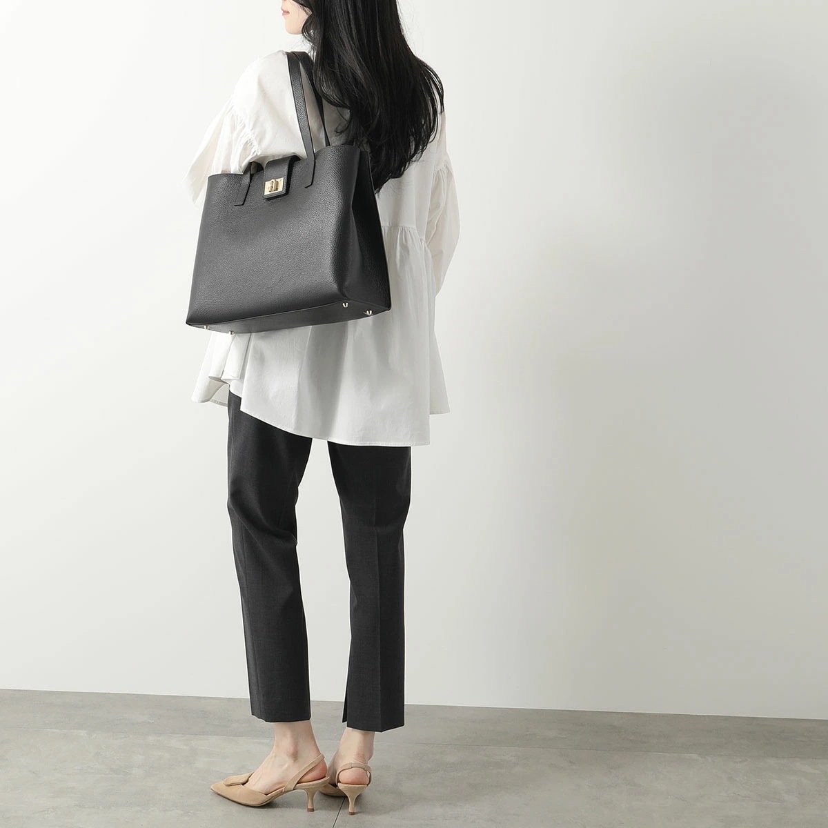 Furla フルラ トートバッグ 1927 WB01099 HSF000 レディース レザー メタルアーチロゴ 鞄 カラー3色