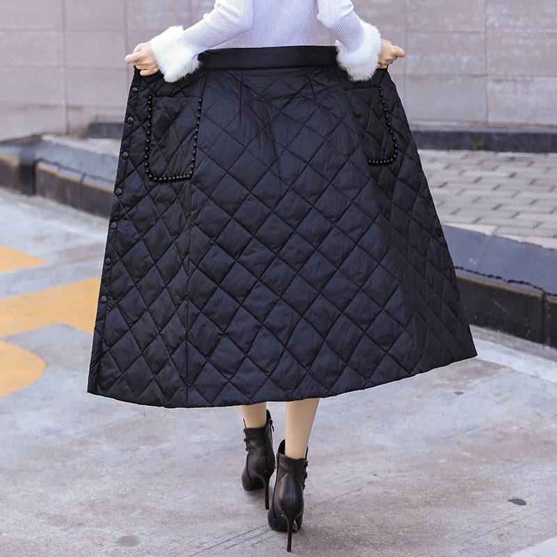 【送料無料】レディース ダウンスカート ダウン ボトムス タイト スカート 巻きスカート ラップスカート 防寒 中綿入り 暖かい 保温 フロントボタン 大きいサイズ 大人可愛い ママコーデ