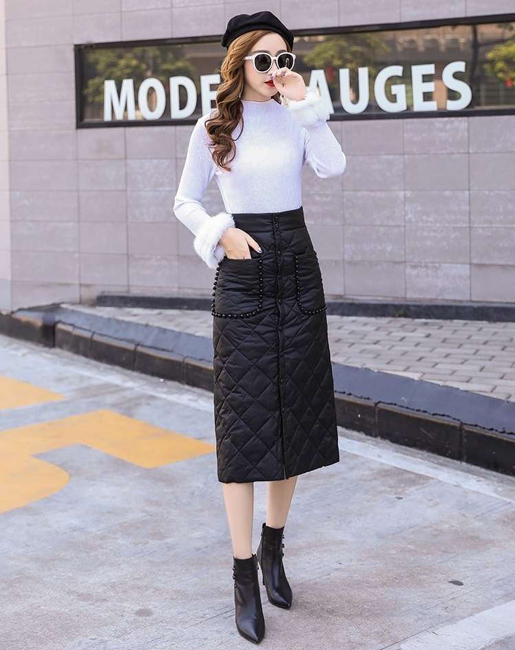 【送料無料】レディース ダウンスカート ダウン ボトムス タイト スカート 巻きスカート ラップスカート 防寒 中綿入り 暖かい 保温 フロントボタン 大きいサイズ 大人可愛い ママコーデ