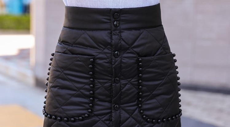 【送料無料】レディース ダウンスカート ダウン ボトムス タイト スカート 巻きスカート ラップスカート 防寒 中綿入り 暖かい 保温 フロントボタン 大きいサイズ 大人可愛い ママコーデ