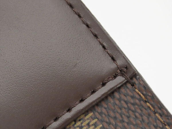 未使用ルイヴィトンダミエコンパクトジップファスナー付き二つ折り財布ダークブラウンN61668 未使用ルイヴィトンダミエコンパクトジップファスナー付き二つ折り財布ダークブラウンN61668