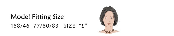 ゆったりとしたレトロなプリントの半袖トップ ゆったりとしたレトロなプリントの半袖トップ