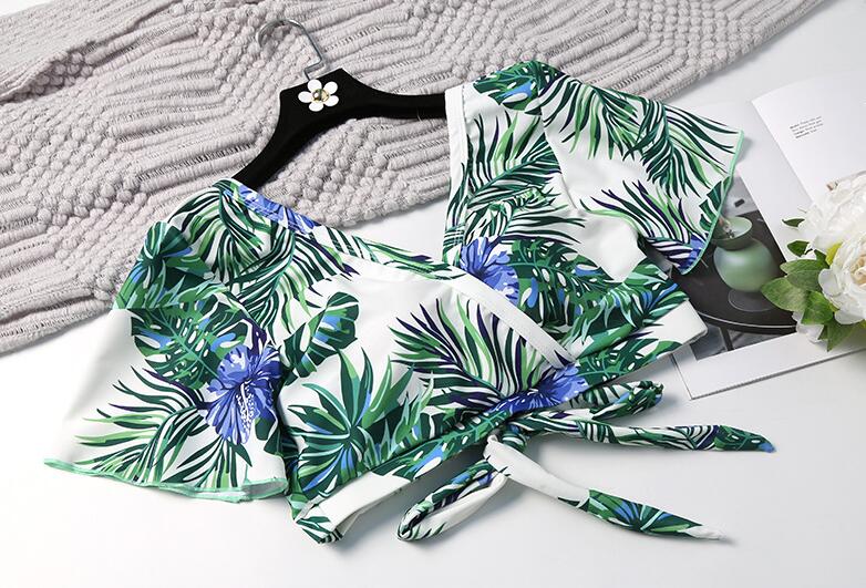 水着ペア ペアルック カップル水着 レディース メンズ 4点セット 花柄パッド付き メンズ水着 男性用 ビーチパンツ サーフパンツ みずぎ mizugi ミズギ 男女 温泉 ハネムーン 蜜月 海外旅行