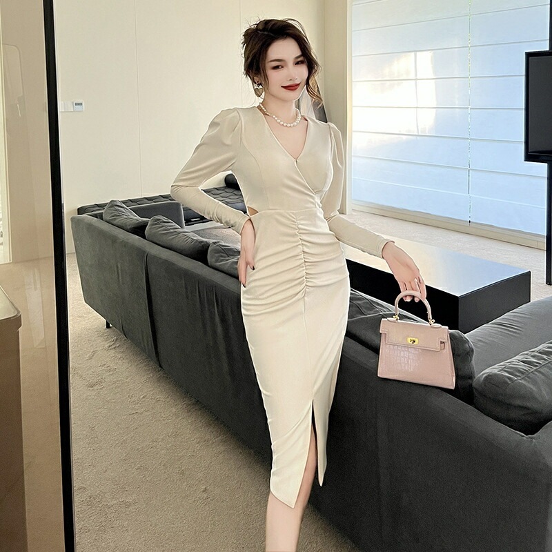 レディース キレイめ ワンピース 春 タイトワンピース ブラック 黒 ドレスワンピース 春 夏 長袖 膝丈 切り替え シンプル タイト 着痩せ お呼ばれ ロング丈 パーティドレス 上品 通勤