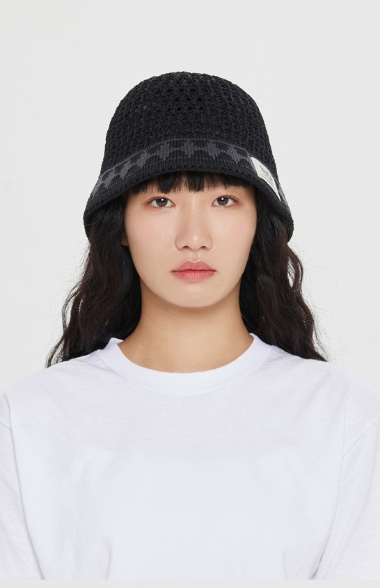 ROMANTIC CROWN】 SHINING KNIT BUCKET HAT ニット帽