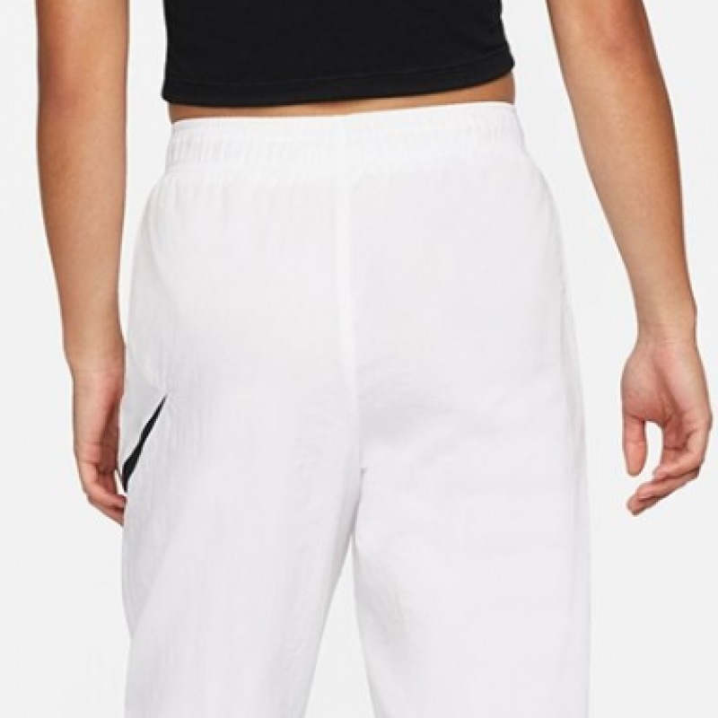 ナイキパンツウィメンズエッセンシャル HBR ウーブンパンツ DM6184-100 S2205 ナイキパンツウィメンズエッセンシャル HBR ウーブンパンツ DM6184-100 S2205