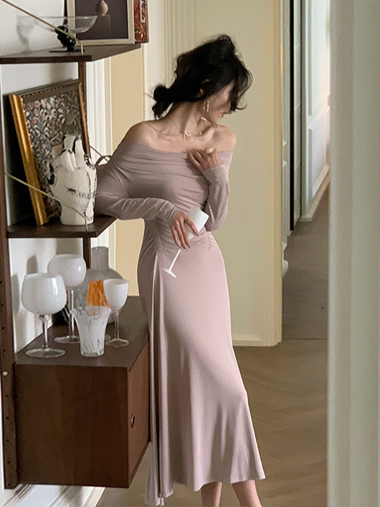 ワンピース デート ワンピドレス 袖あり 長袖 スリム タイト 細身 かわいい 大人可愛い きれいめ シンプル カジュアル 大人 上品 おしゃれ お洒落 主役級 存在感 春 秋 10代 20代 30代 ワンピース デート ワンピドレス 袖あり 長袖 スリム タイト 細身 かわいい 大人可愛い きれいめ シンプル カジュアル 大人 上品 おしゃれ お洒落 主役級 存在感 春 秋 10代 20代 30代