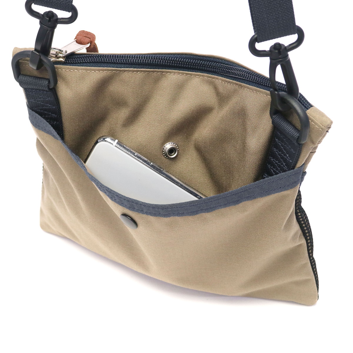 日本正規品 ショルダー サコッシュ ミニショルダー 小さめ 難燃加工 軽量 アウトドア メンズ レディース 2L 斜め掛け ブランド フィールドサプライ クラシックサコッシュM 日本正規品 ショルダー サコッシュ ミニショルダー 小さめ 難燃加工 軽量 アウトドア メンズ レディース 2L 斜め掛け ブランド フィールドサプライ クラシックサコッシュM