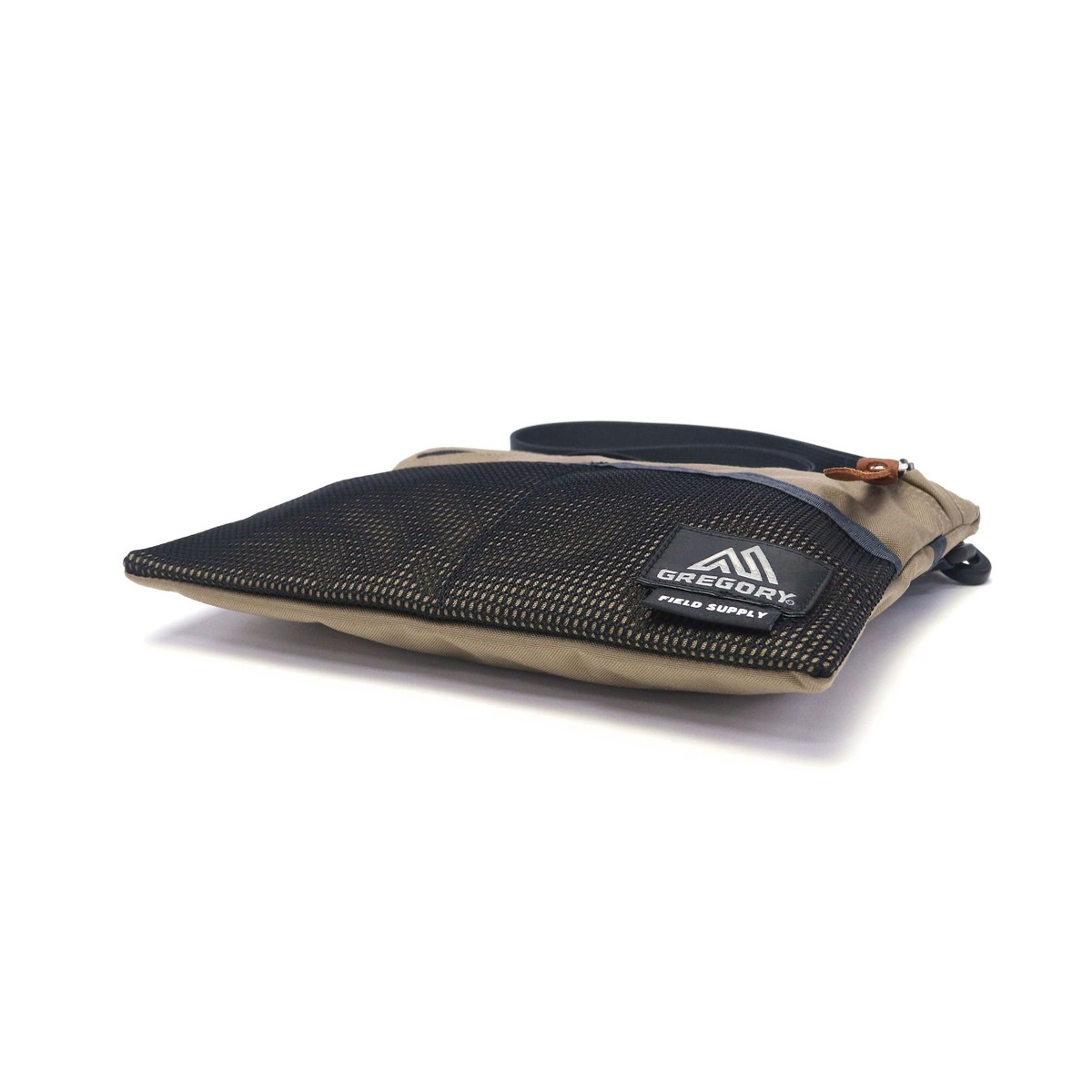 日本正規品 ショルダー サコッシュ ミニショルダー 小さめ 難燃加工 軽量 アウトドア メンズ レディース 2L 斜め掛け ブランド フィールドサプライ クラシックサコッシュM 日本正規品 ショルダー サコッシュ ミニショルダー 小さめ 難燃加工 軽量 アウトドア メンズ レディース 2L 斜め掛け ブランド フィールドサプライ クラシックサコッシュM