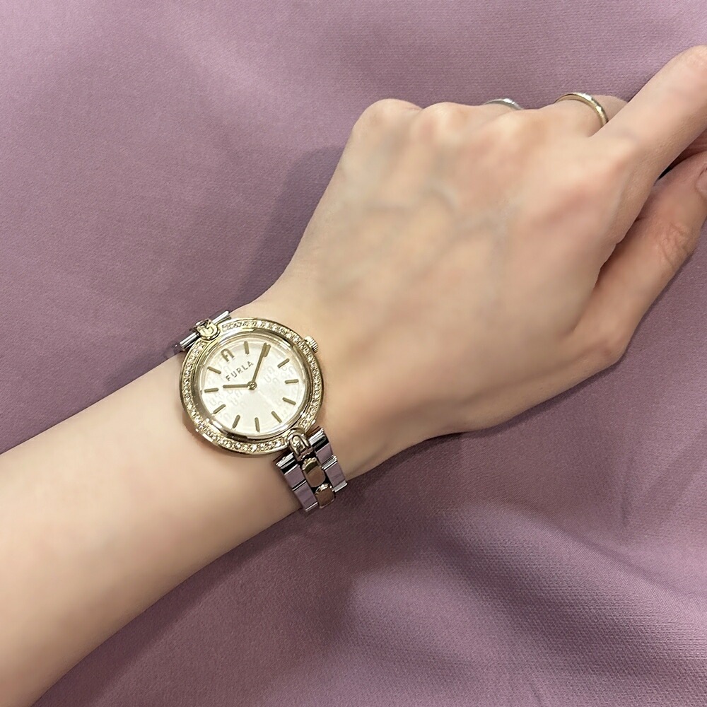 フルラ 腕時計 レディース ブランド ステンレススチール ブレスレット 時計 シルバー ゴールド シンプル かわいい 大人 女性 誕生日プレゼント 女友達 母 還暦祝い 妻 彼女 記念日 フルラ 腕時計 レディース ブランド ステンレススチール ブレスレット 時計 シルバー ゴールド シンプル かわいい 大人 女性 誕生日プレゼント 女友達 母 還暦祝い 妻 彼女 記念日