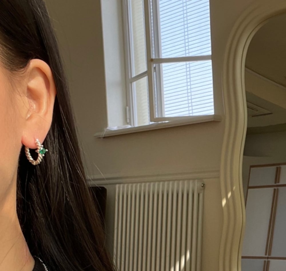 BTS着用/クーポン贈呈/韓国ファッション/ 22ss/ジュエリー/Momento Earrings ピアス