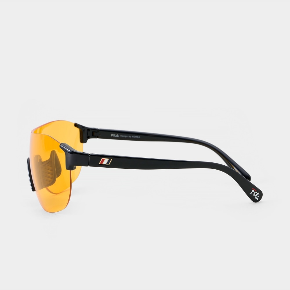 飾り金具を鏨（たがね）加工した　焼き杉の小ダンス 飾り金具を鏨（たがね）加工した 焼き杉の小ダンス