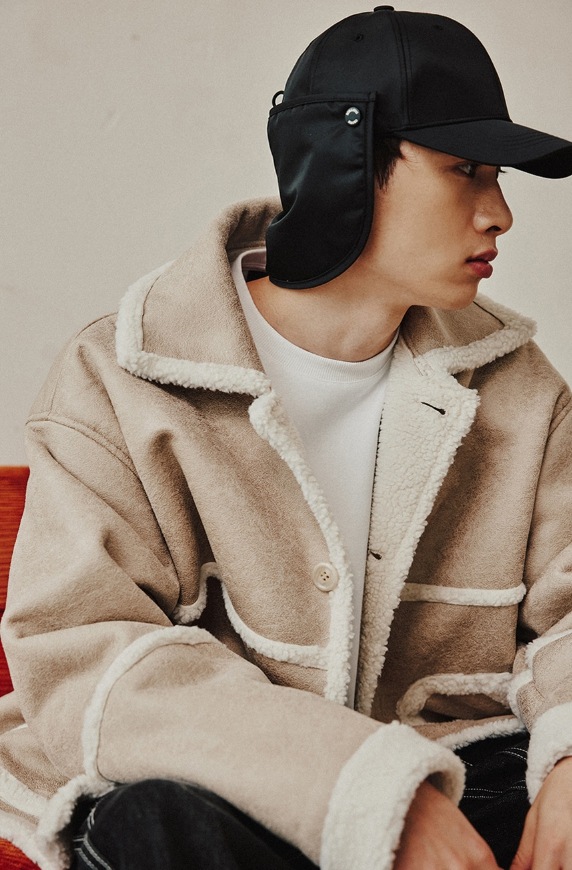 ROMANTIC CROWN】EARFLAP BUTTON BALL CAP キャップ