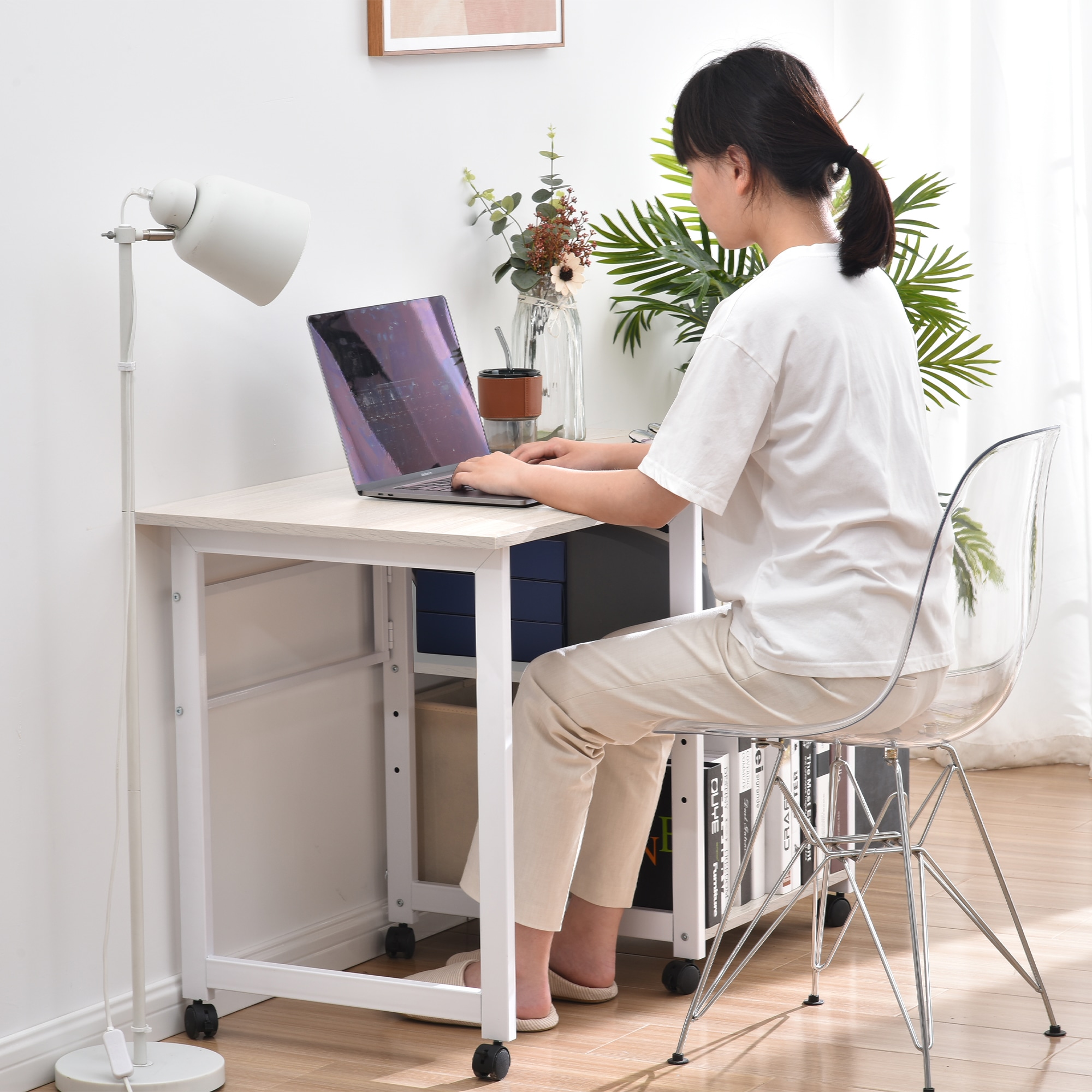 【国内出荷】【値上げ予定　12月8日～】【新品登場】パソコンデスク 折りたたみデスク 簡易デスク オフィスデスク 学習デスク 3段収納ラック キャスター付き【ホワイト】
