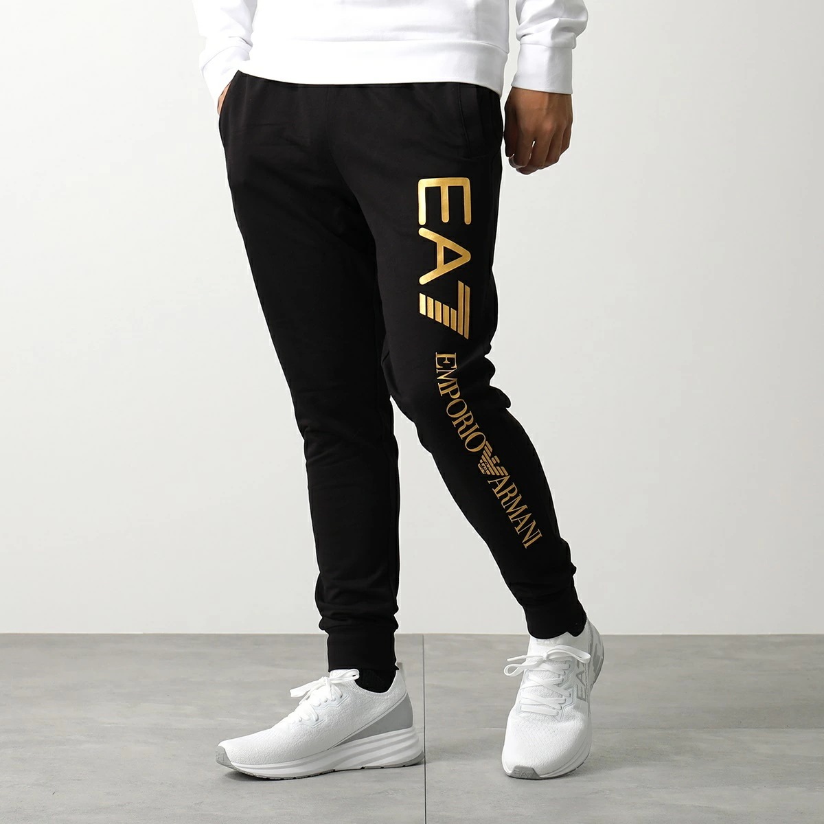 EA7 EMPORIO ARMANI エアセッテ エンポリオアルマーニ ジョガーパンツ Logo Series 8NPPC3 PJ05Z メンズ スウェットパンツ コットン ロゴ カラー2色 EA7 EMPORIO ARMANI エアセッテ エンポリオアルマーニ ジョガーパンツ Logo Series 8NPPC3 PJ05Z メンズ スウェットパンツ コットン ロゴ カラー2色