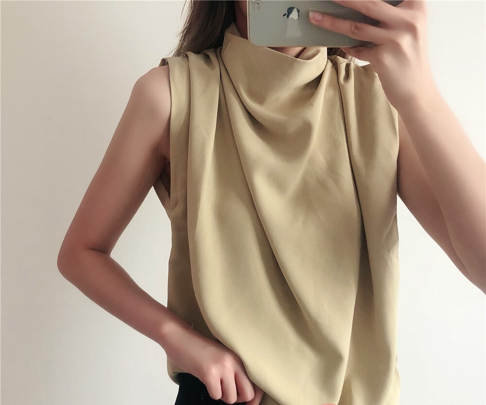 ノースリーブシャツ トップス スタンドカラー 無地 ホワイト カーキ レギュラー丈 ポリエステル XS S M L プリーツ ブラウス カットソー プルオーバー 袖なし 襟なし Iライン かわいい ノースリーブシャツ トップス スタンドカラー 無地 ホワイト カーキ レギュラー丈 ポリエステル XS S M L プリーツ ブラウス カットソー プルオーバー 袖なし 襟なし Iライン かわいい