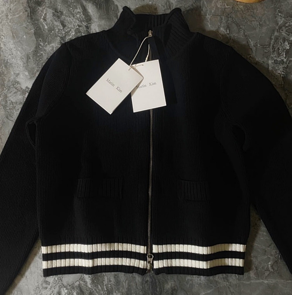 Stray Kids リノ 着用 SPELL POINT STRIPE KNIT CARDIGAN [公式正規品]