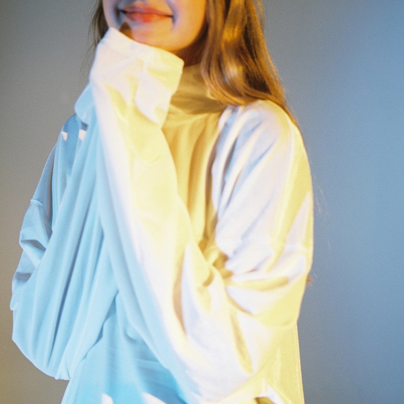 ジョングク着用 ☆DROP-SHOULDER VELVET 1/2 TEE 男女兼用 人気 btsジョングク着用 DROP-SHOULDER VELVET TURTLE-NECK TEE Tシャツ